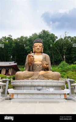  Eoseokmun (Pagoda Door) ile Dönemin Ruhunu Yakalıyoruz: Kore Budizmi ve Sanatı