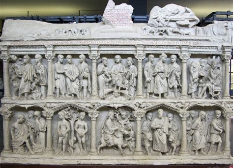  Sarcophagus of St Stephen:  An Intricate Journey Through Early Christian Symbolism and Narrative Sculpture!